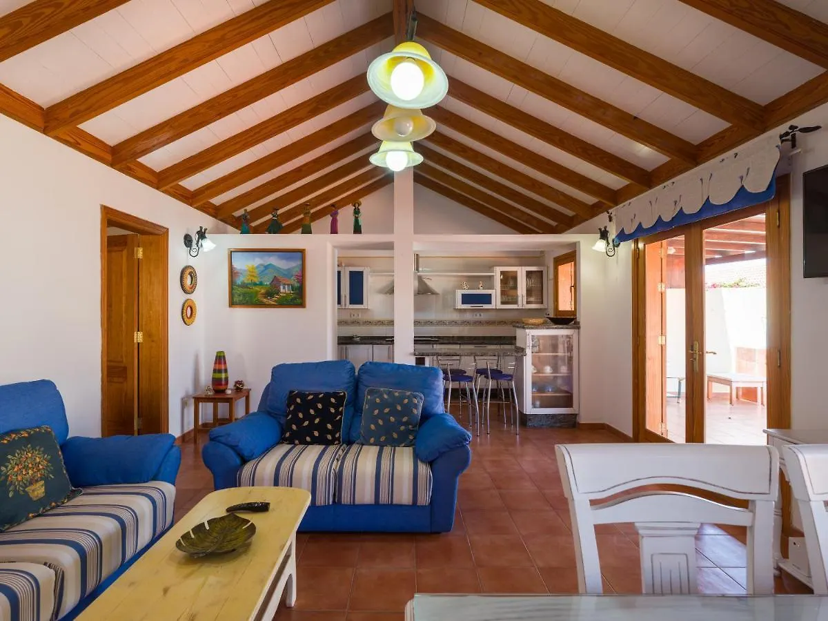 Capitan Aleycar Ideal Para Familias Corralejo Španělsko